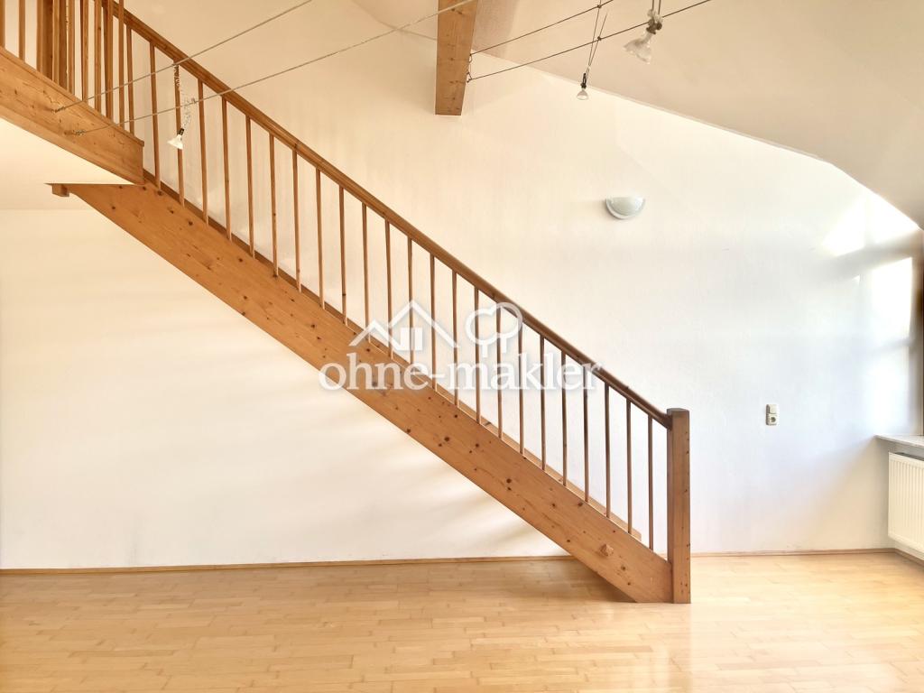 Moderne 2-Zi-Galeriewohnung mit EBK - Foto 1