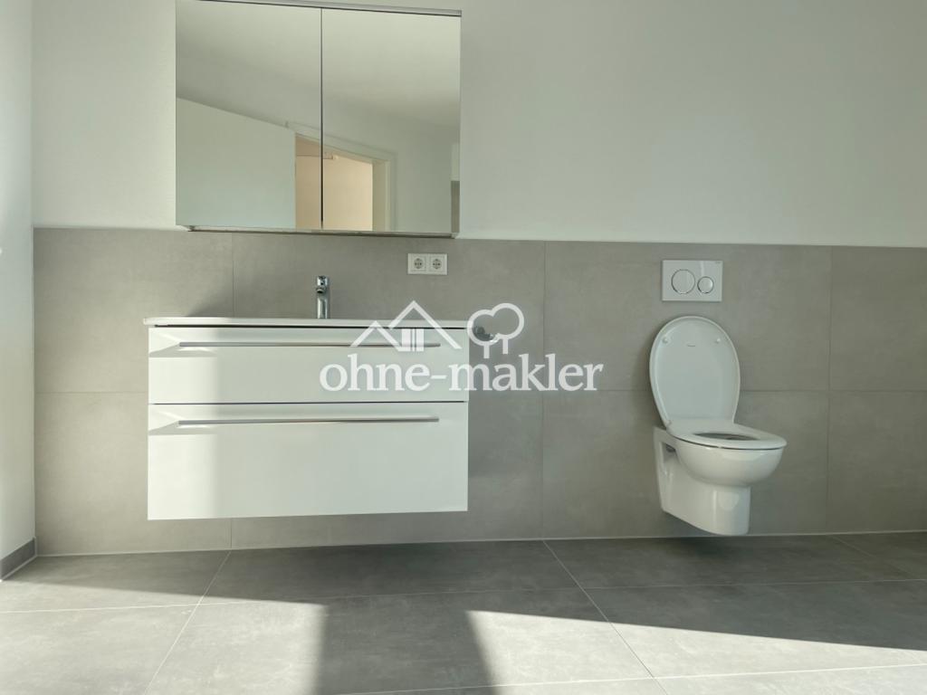 oberes Badezimmer -1