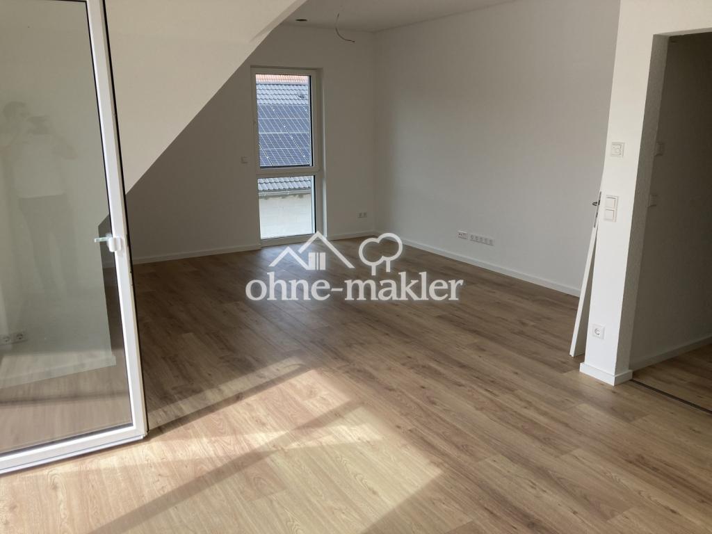 Wiesenbach: Helle 3-Zimmer Wohnung im 2. OG - Photo 1