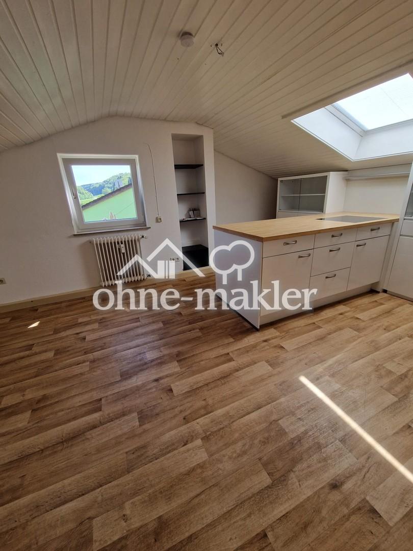 Helle 2,5-Zi-DG-Wohnung mit großer Wohnküche in ruhiger Waldrandlage – 5 Min nach Heidenheim - Foto 3
