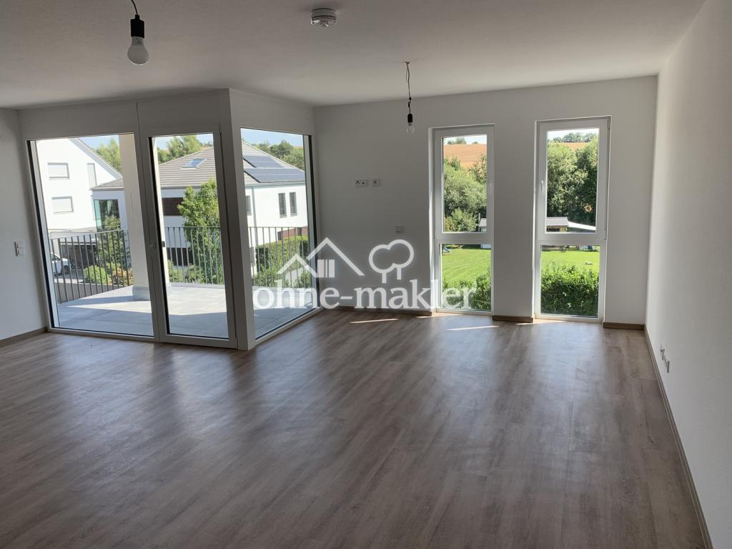 Premium 3-Zimmer-Wohnung mit 2 Balkonen, tollem Ausblick und EBK in Feldrandlage! A+ - Photo 2