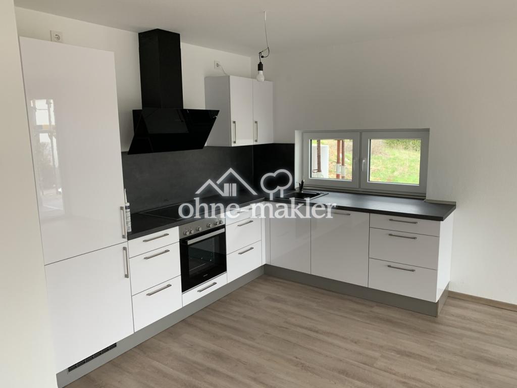 Premium 3-Zimmer-Wohnung mit 2 Balkonen, tollem Ausblick und EBK in Feldrandlage! A+ - Foto 5