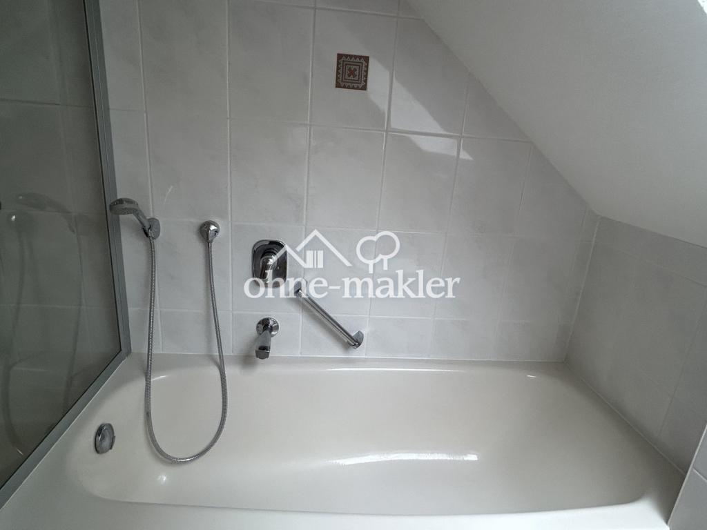 Badewanne linksseitig