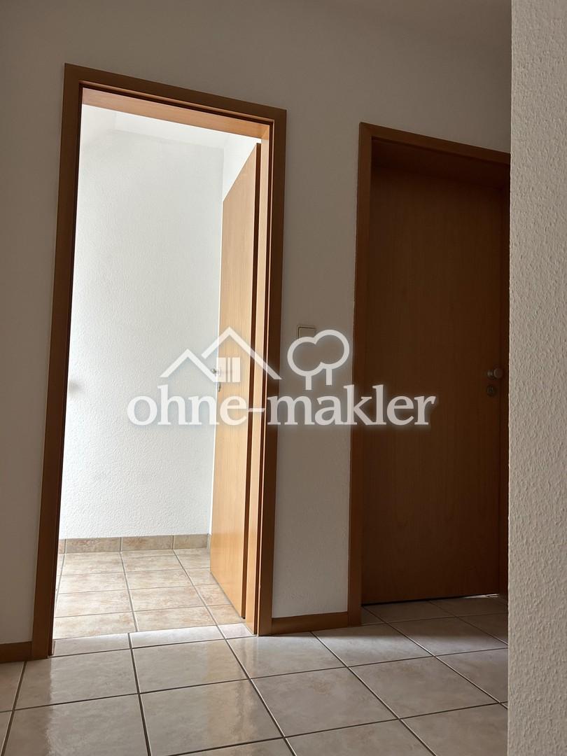 Waschküche linkerhand