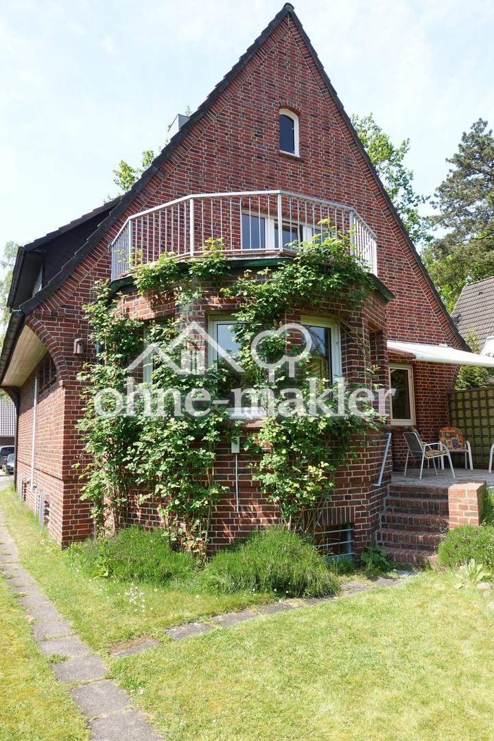 Wohnzimmer und Terrasse