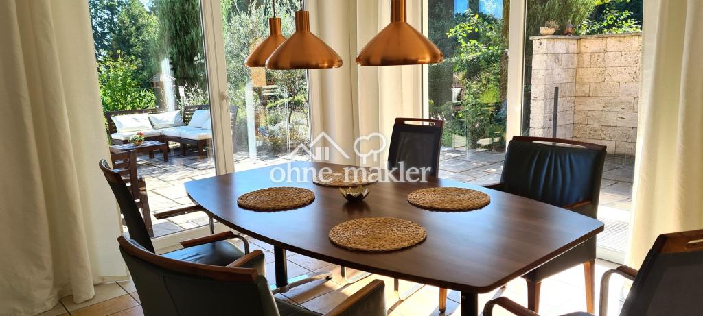 Wohnzimmer mit 75 m²