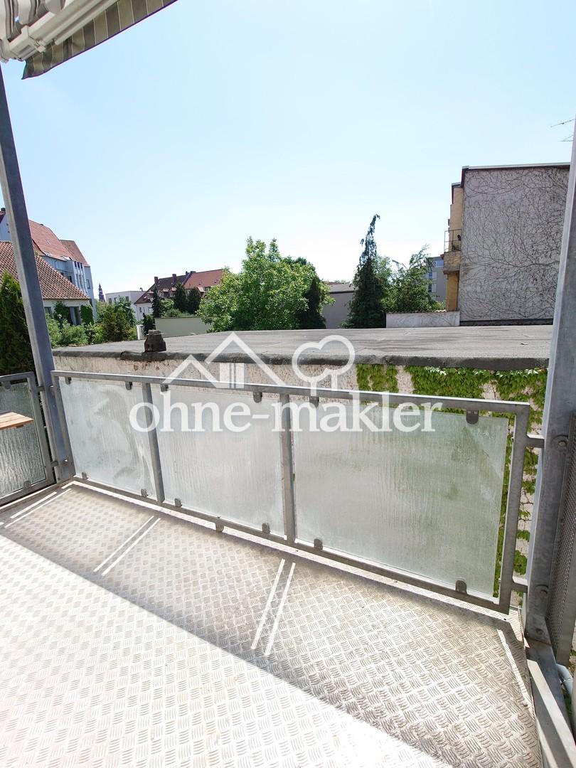 Repäsentative Altbauwohnung top modernisiert mit Balkon - Foto 4