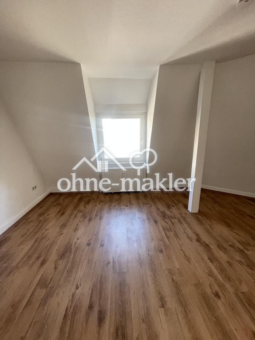 Geräumige Dachgeschosswohnung in Sterkrade - Photo 4