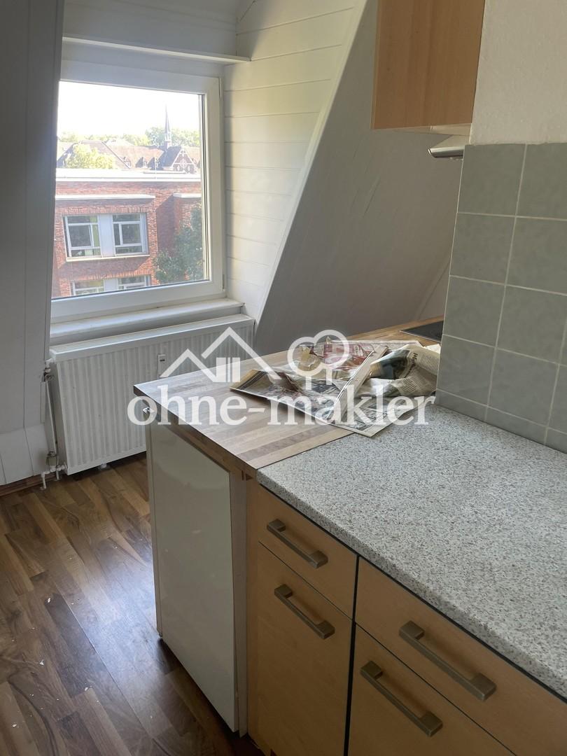 Geräumige Dachgeschosswohnung in Sterkrade - Photo 2