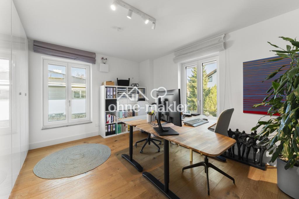 Arbeitszimmer