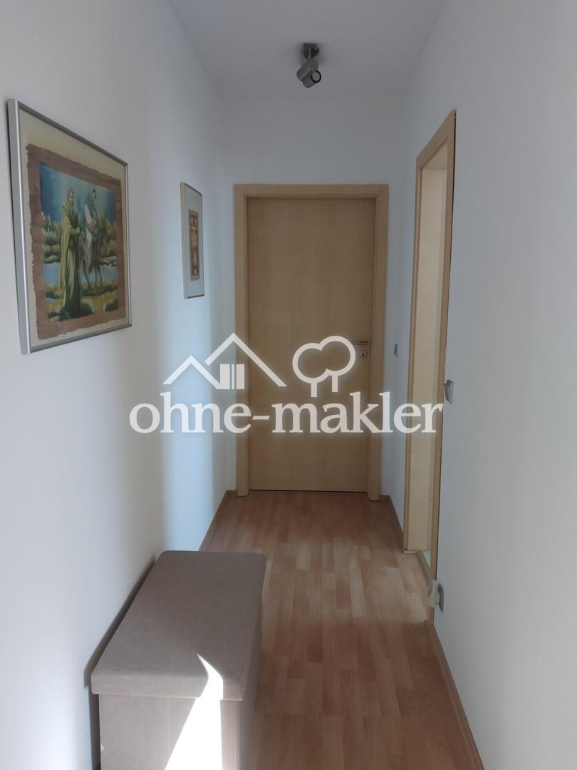 Flur zum Schlafzimmer bzw. Bad