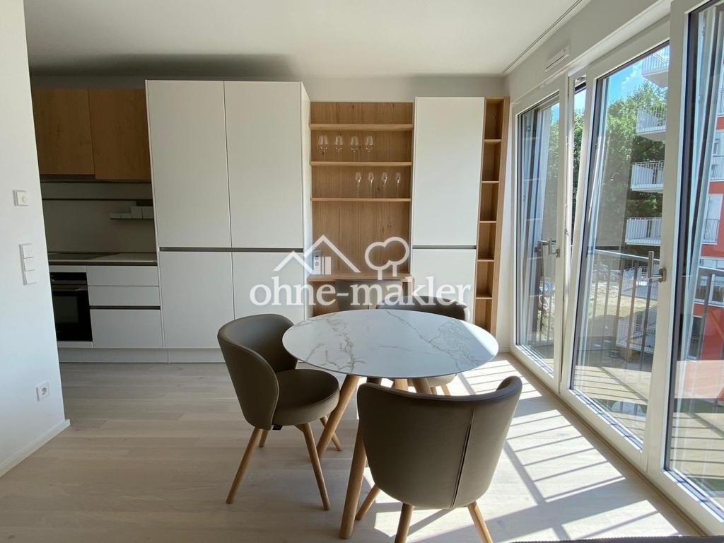 helle Wohnung mit Süd/West-Ausrichtung, möbliert u. voll ausgestattet von Privat - Foto 4