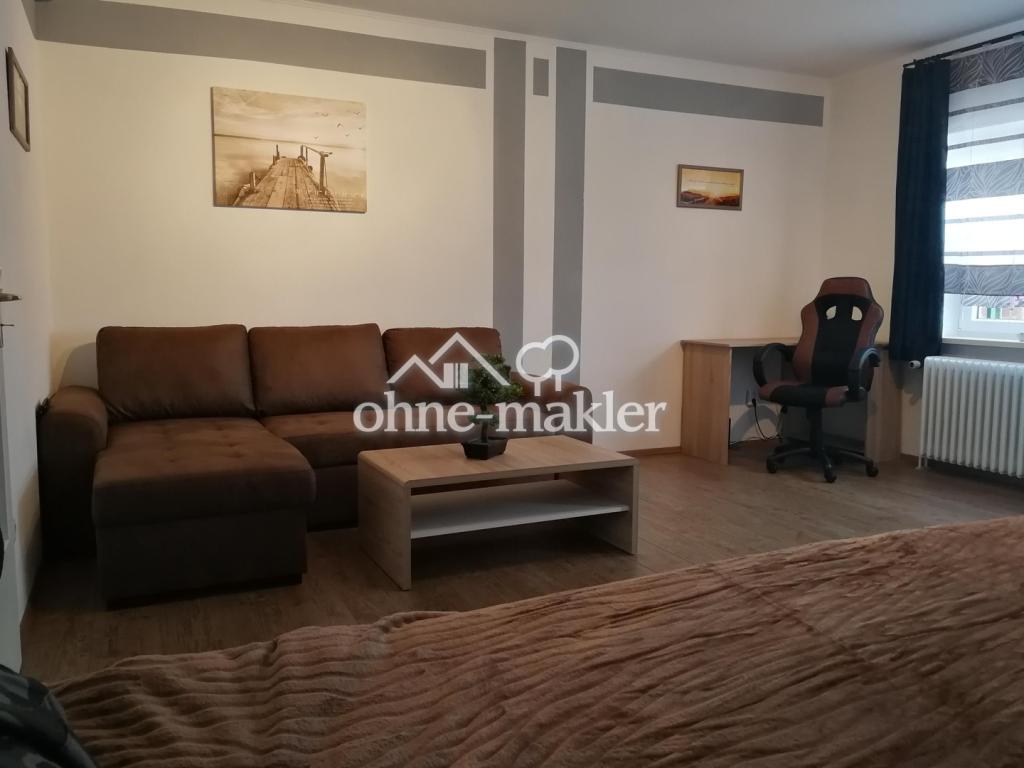 SCHÖNE 1,5 ZKB WOHNUNG MIT EINBAUKÜCHE UND BALKON IN EINEM GEPFLEGTEN HAUS - Foto 1