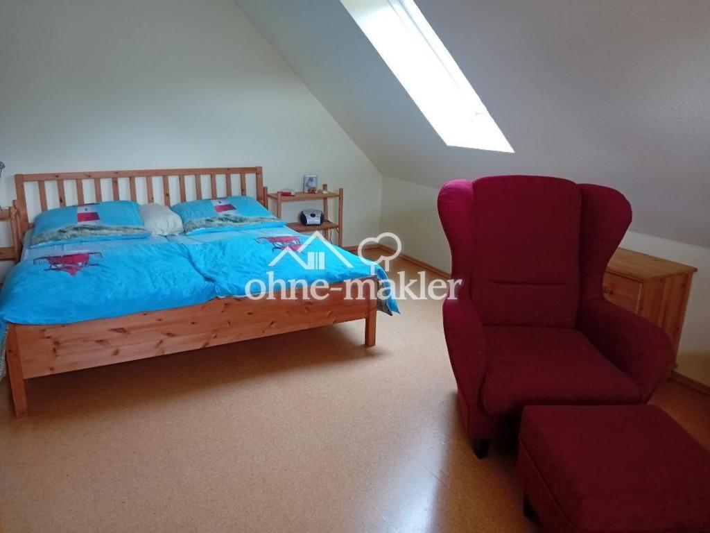 gr. Schlafzimmer 