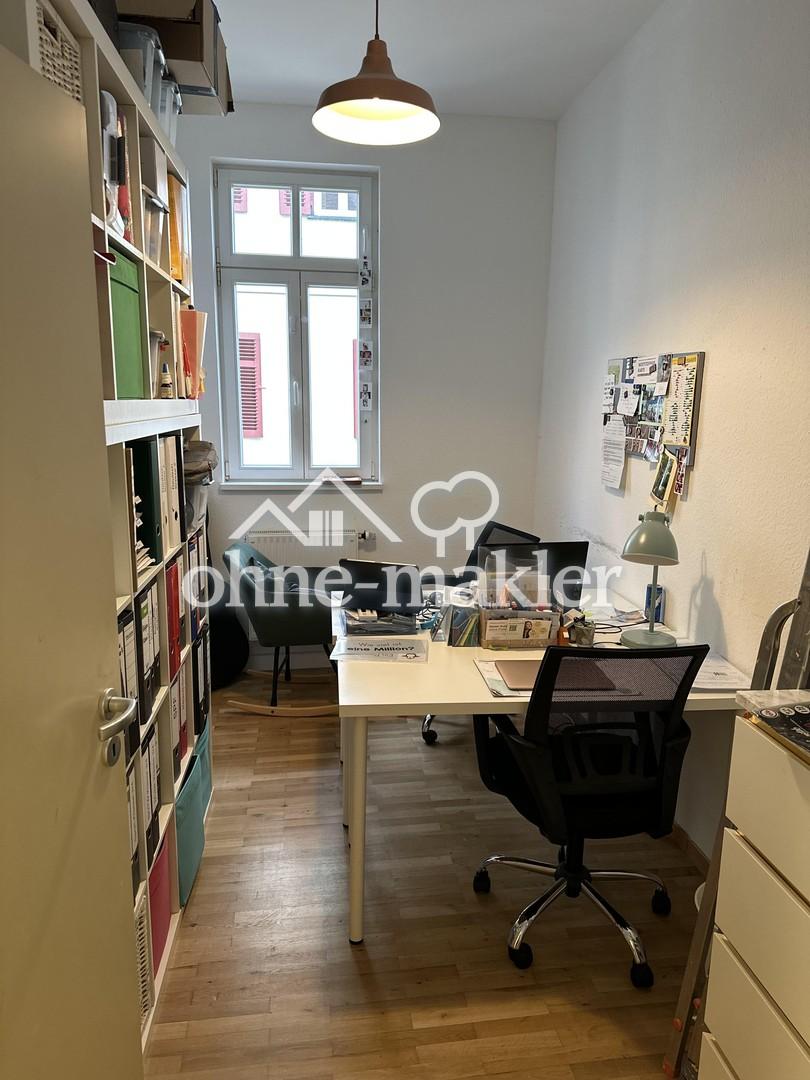 Arbeitszimmer