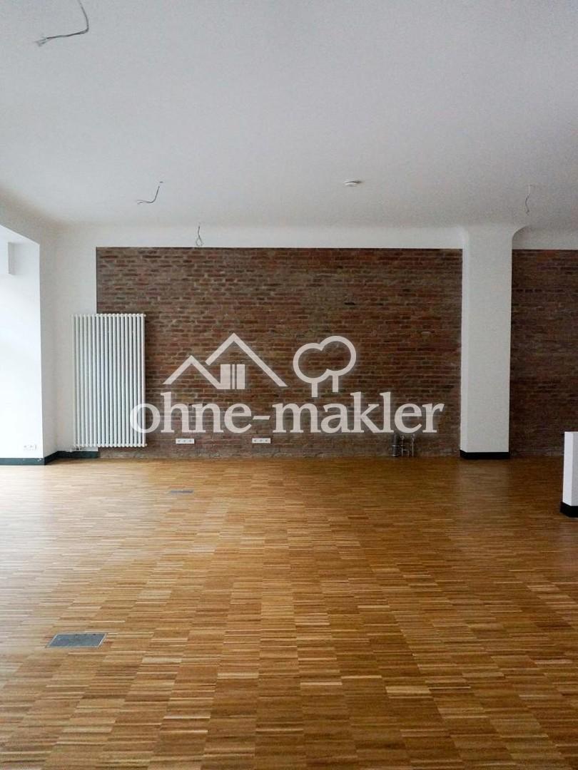 Frontbereich zur Strasse