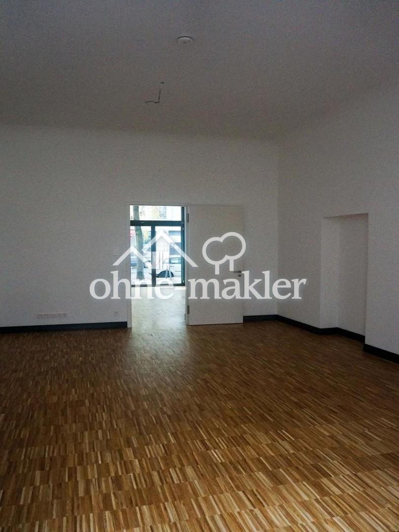 Raum zum Innenhof