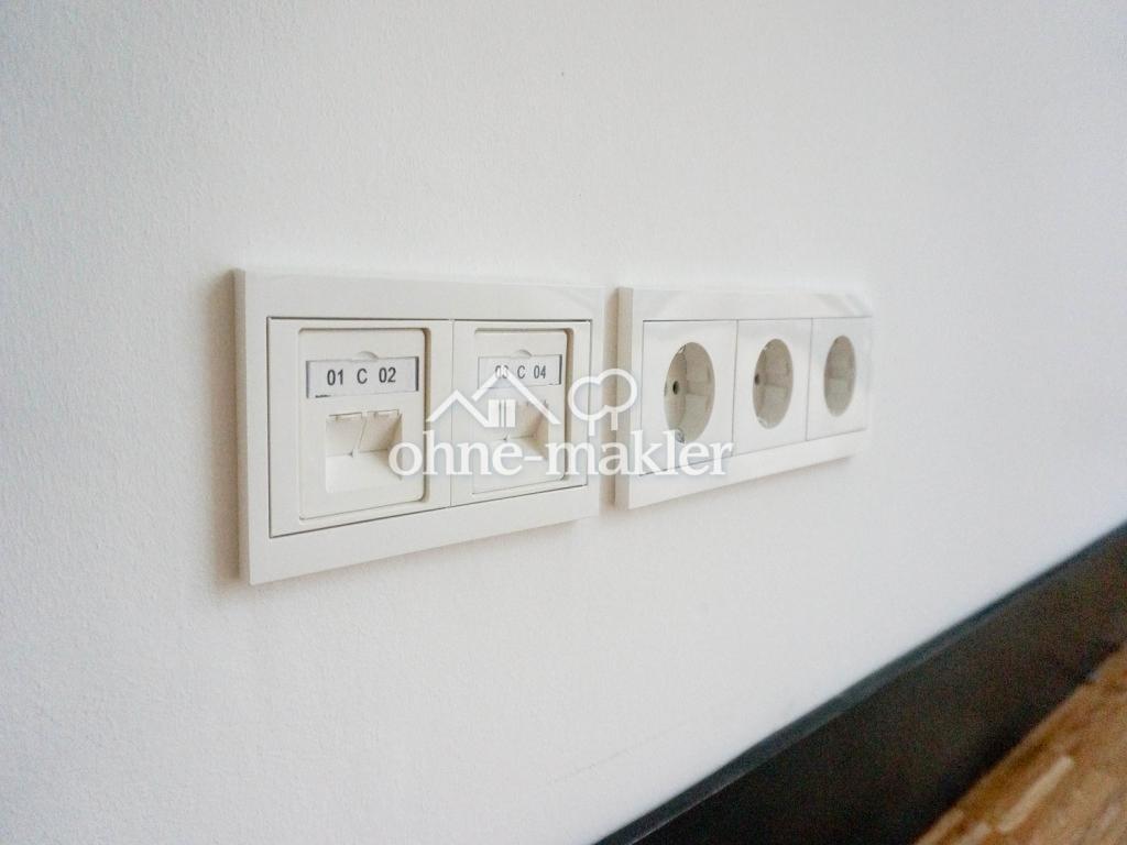Anschlüsse Strom EDV