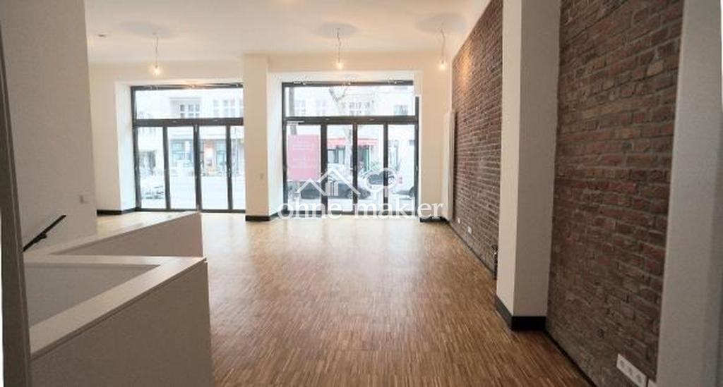Frontbereich zur Strasse