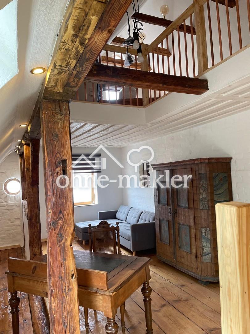 Renovierte 2,5-Zimmer Möblierte Wohnung Galerie Loft in Rottenburg - Photo 1