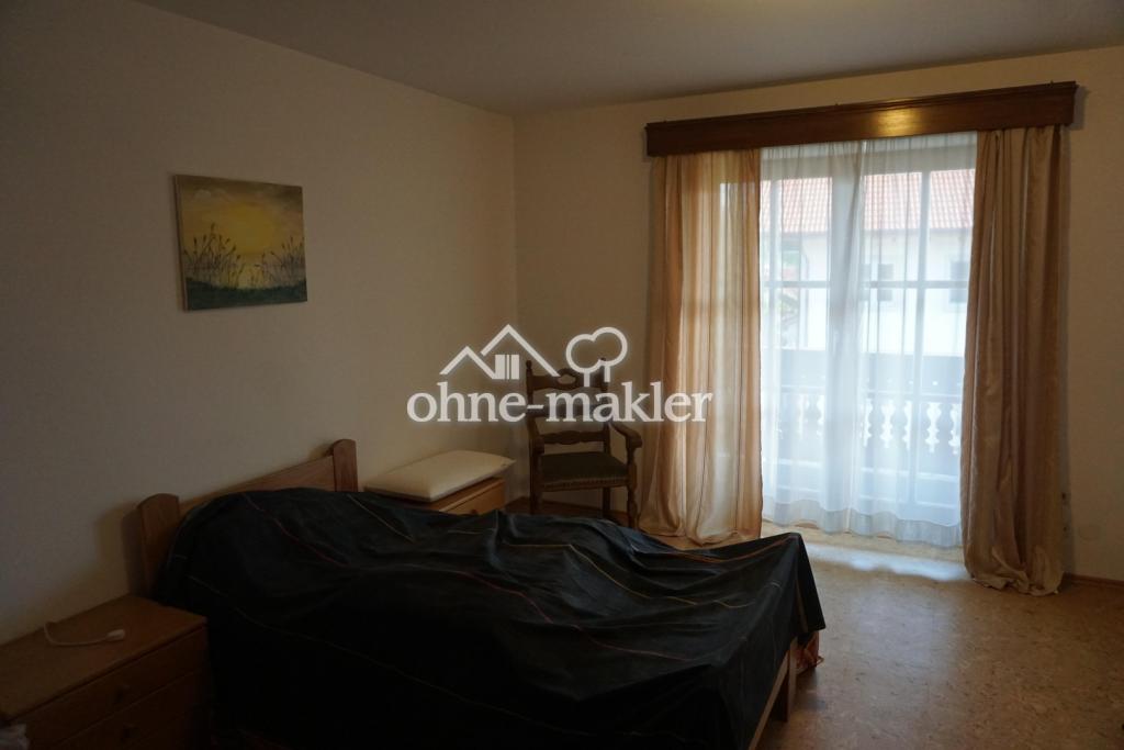 Schlafzimmer 1. OG (Wohnung 2)