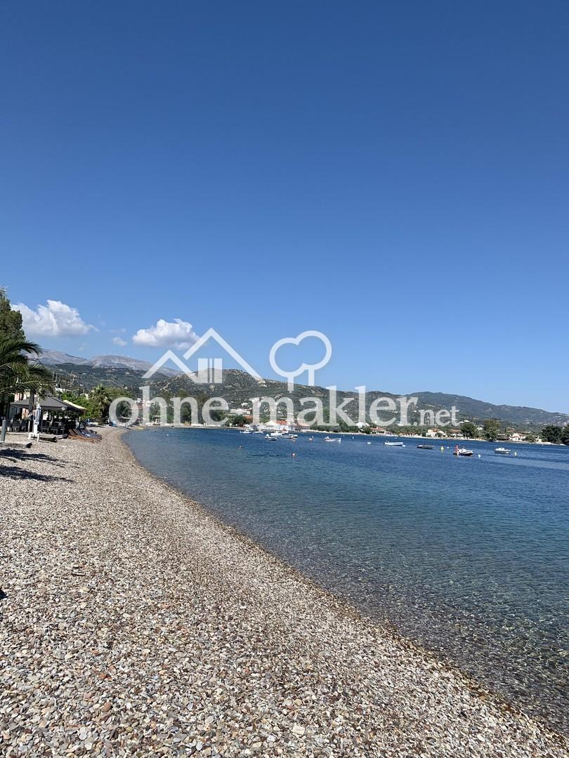 Strand Akoli Bars/Restaurant