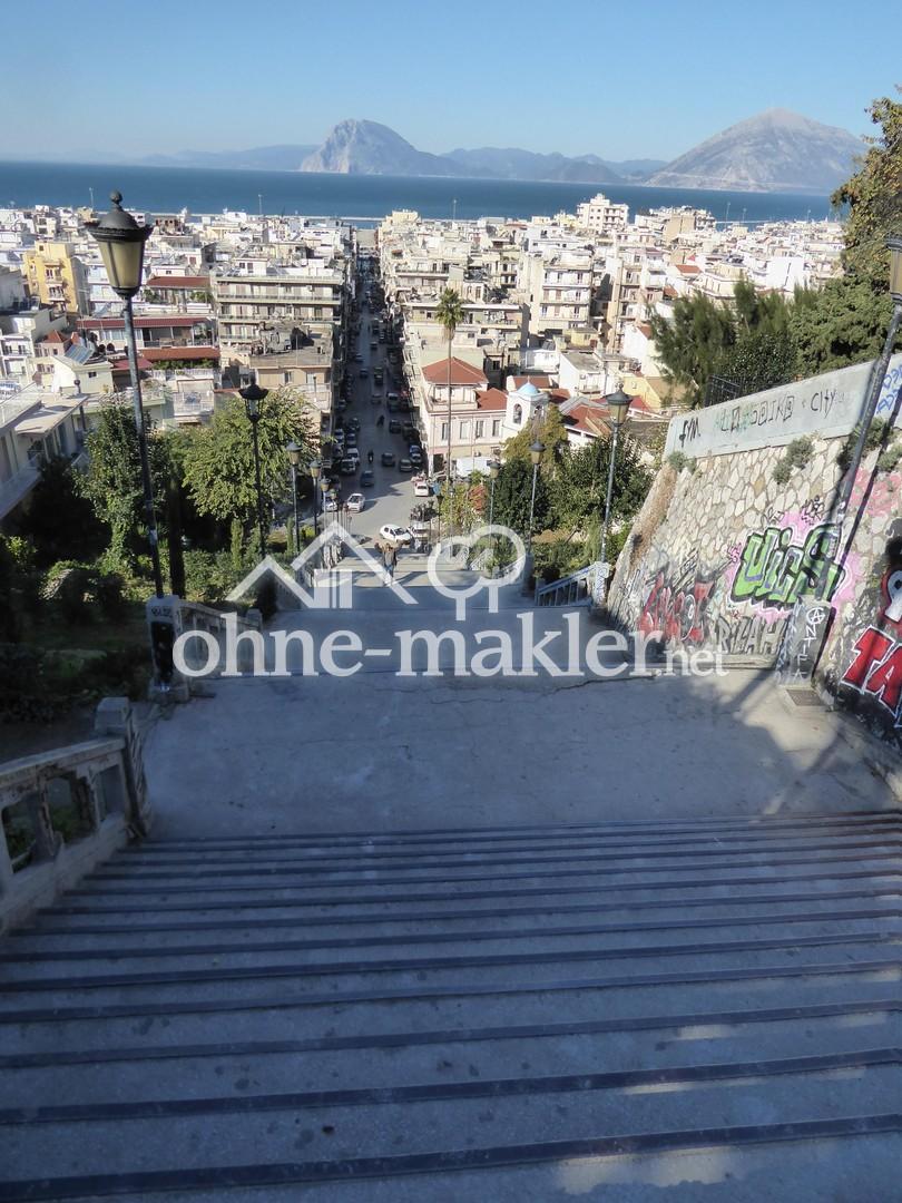 Blick von der Burg in Patras