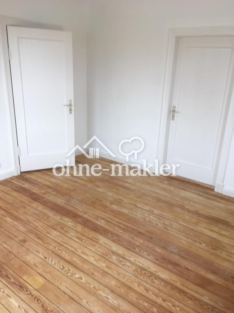 Ideal für Studierende: schöne 3- Zimmer Wohnung in Elmschenhagen - Photo 2