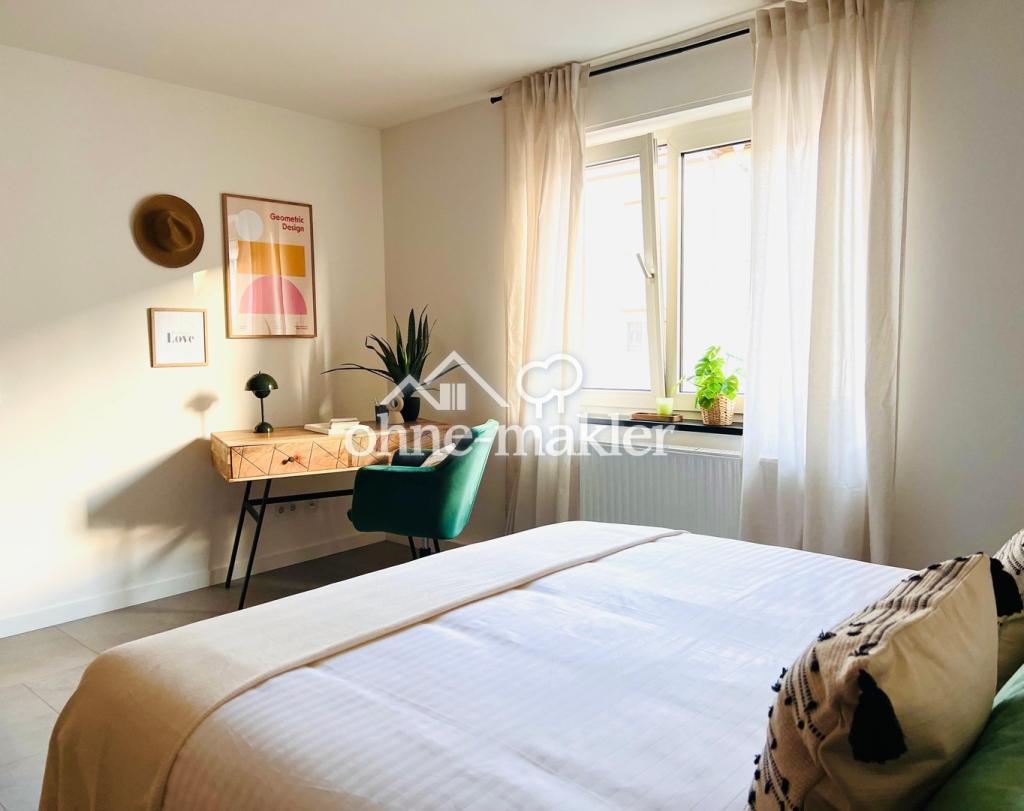 Schlazimmer / Schreibtisch