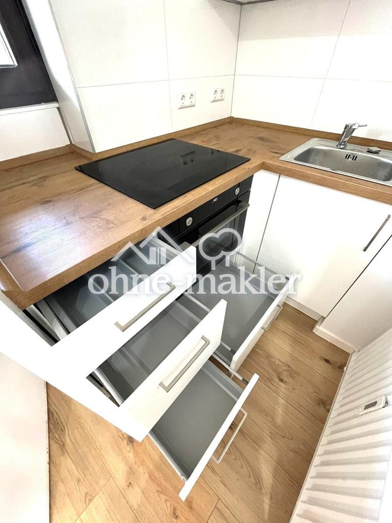 Frisch renovierte 1-Zimmer-Wohnung zu vermieten! (Energieeffizienzklasse D-190 kWh/(m²a)) - Photo 2