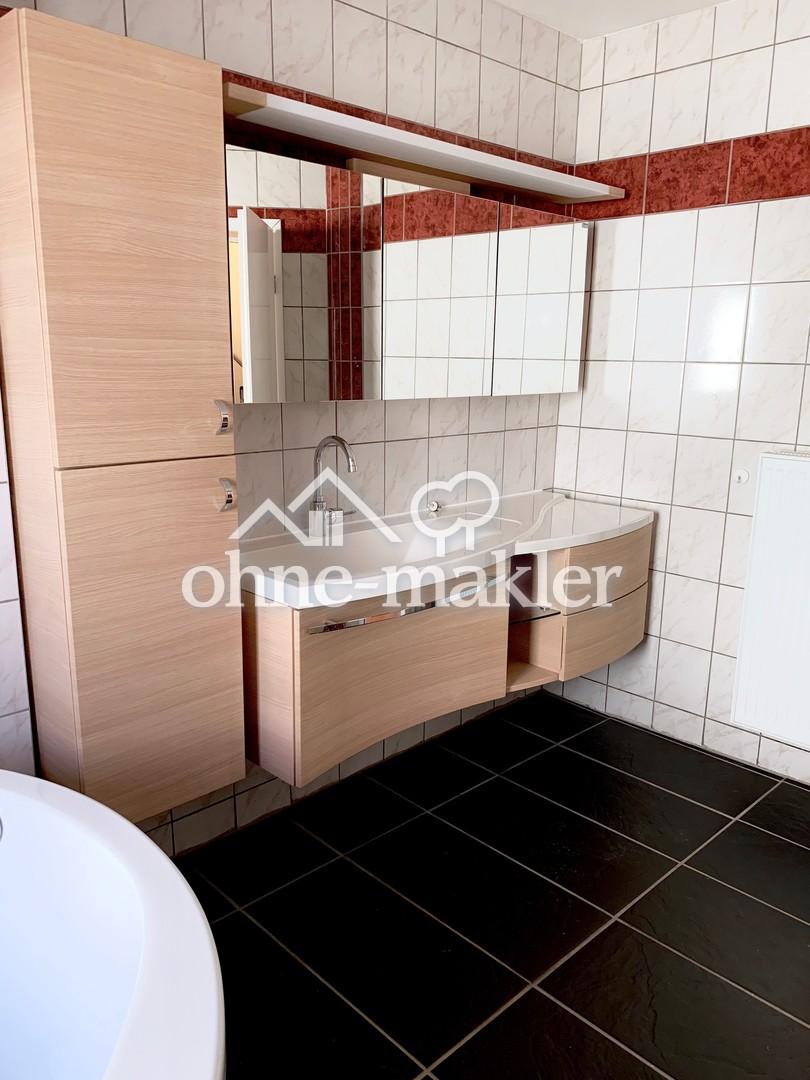 Vor den Toren Frankfurts: kleines Einfamilienhaus in Eschborn-Niederhöchstadt - Photo 5