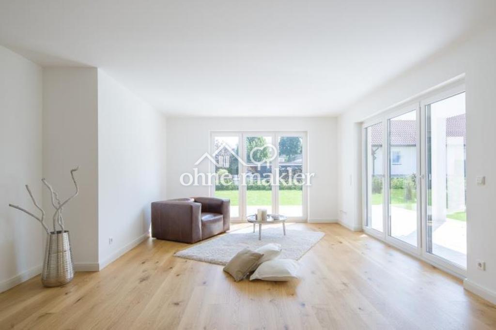 Neubau - freundliche 2-Zimmer-Wohnung mit Garten - Photo 2