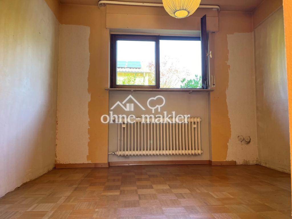 Raum begehbarer Kleiderschrank