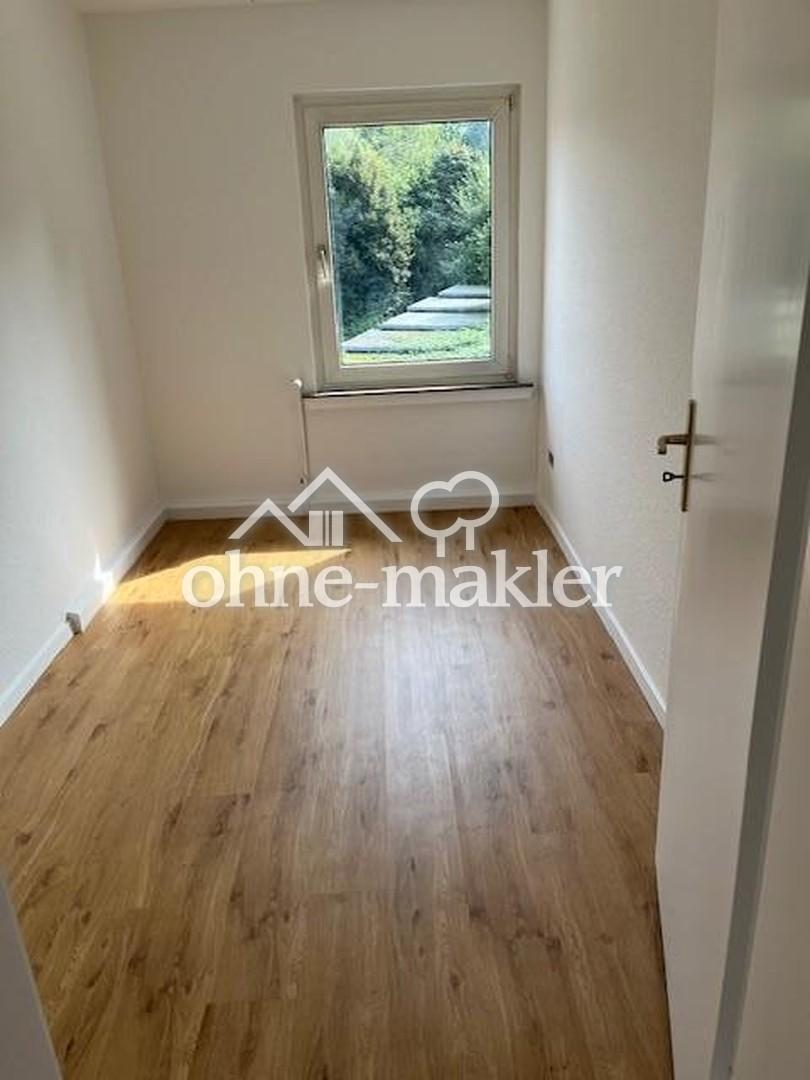 Kinder-/Arbeitszimmer