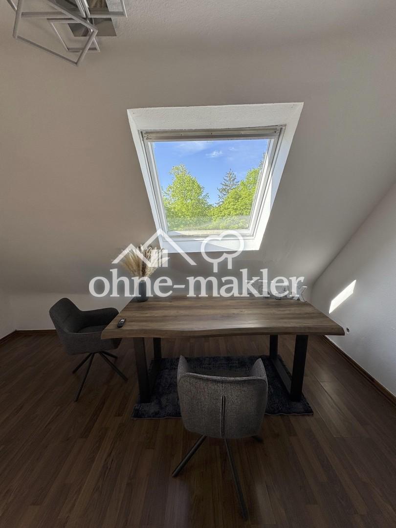 Ruhige 2-Zimmer DG-Wohnung in Hanau nahe Hauptbahnhof - Photo 1