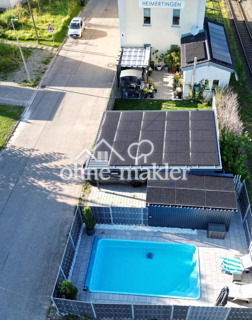 Pool & Garten Südseite