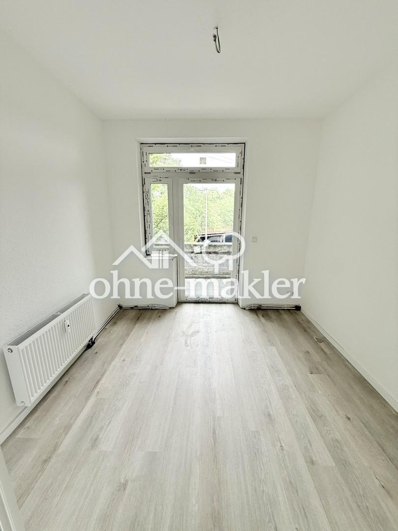Schlafzimmer 3 WE06