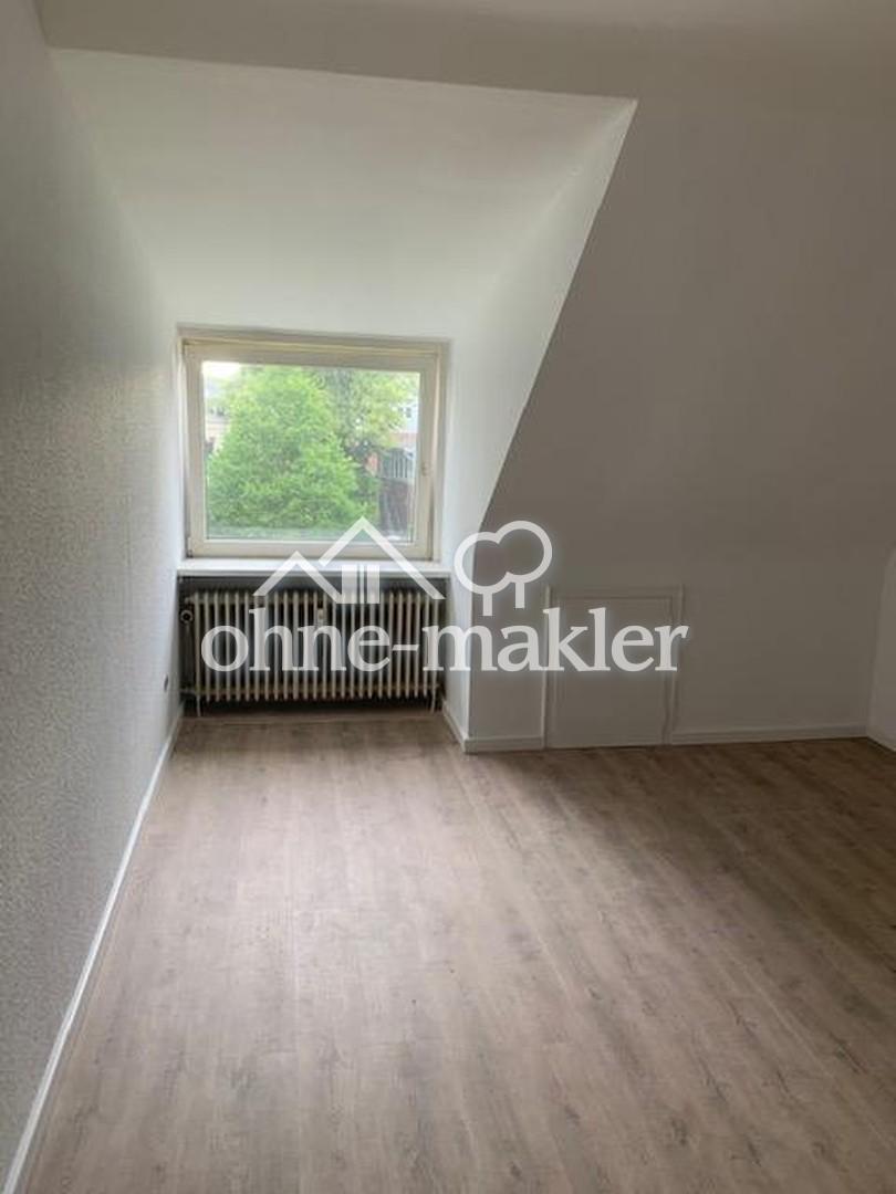 WG geeignet, nahe Bundeswehr Uni, 3 Zi Endetage, ruhige Anliegerstraße, sehr grün, nahe EKZ - Photo 5