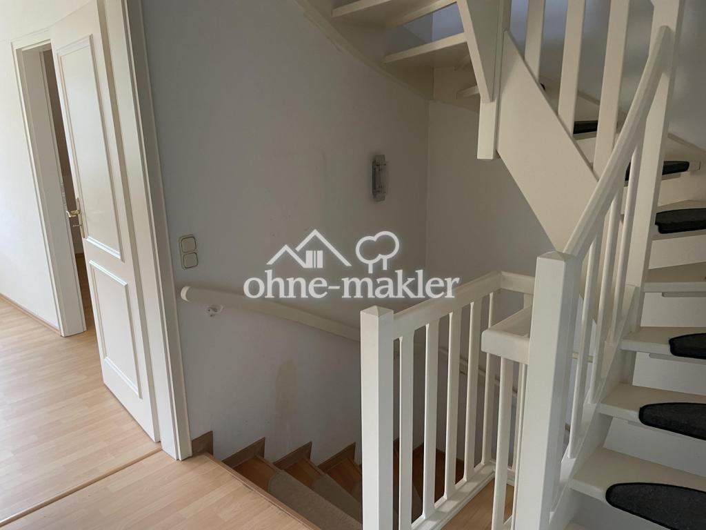 Treppe, erstes OG