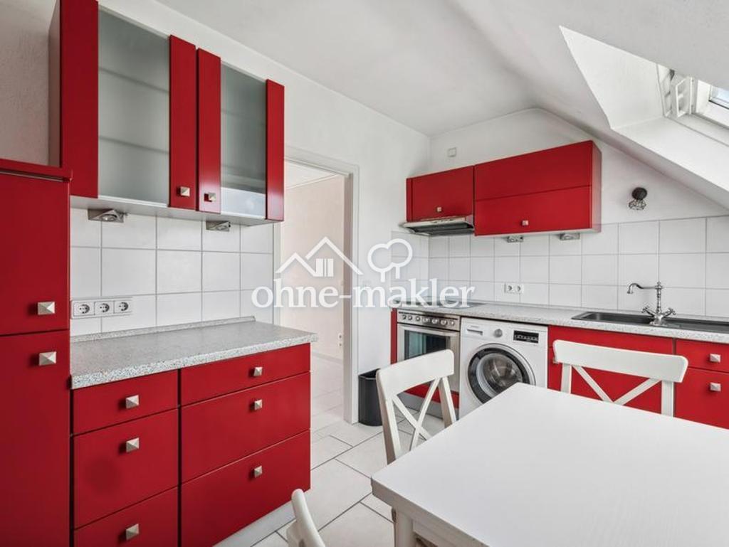 Ideal gelegen zwischen Landgericht und Klinikum - hell und mit Einbauküche - Foto 3