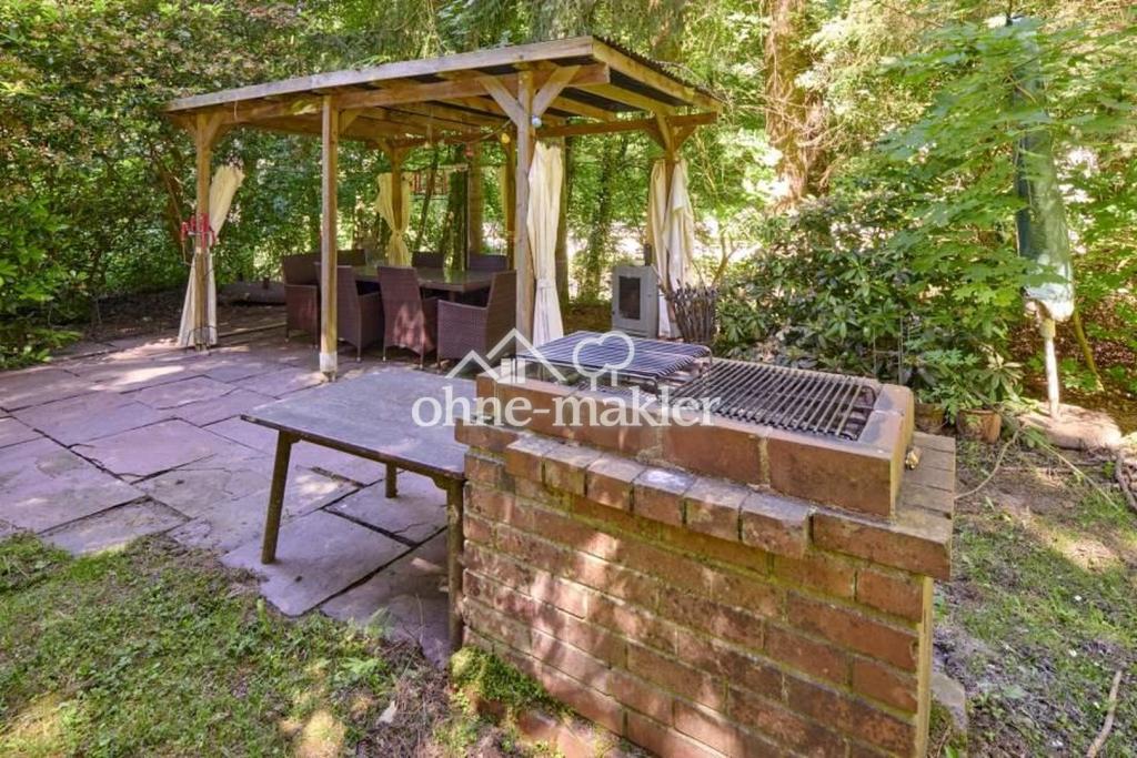 Grillplatz im Park