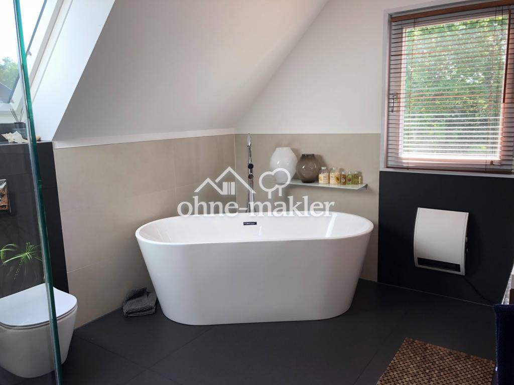 Badezimmer im Obergeschloss
