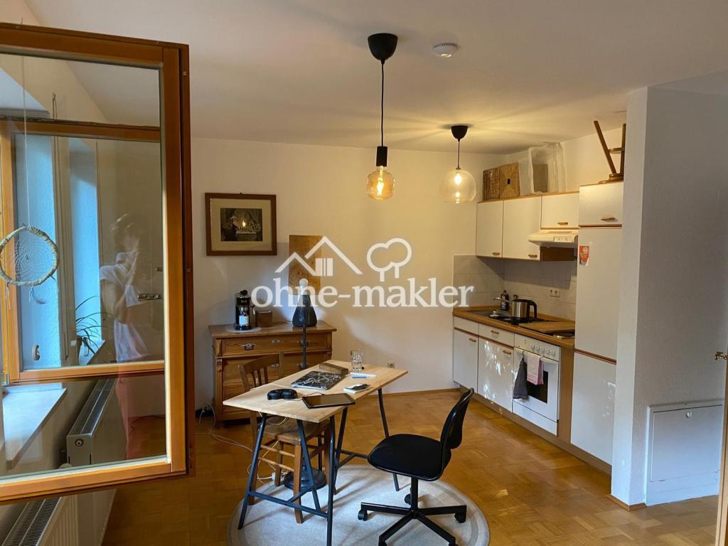 Ruhiges 1-Zimmer-Apartment mit großer, uneinsehbarer Terrasse und Stellplatz - Photo 2