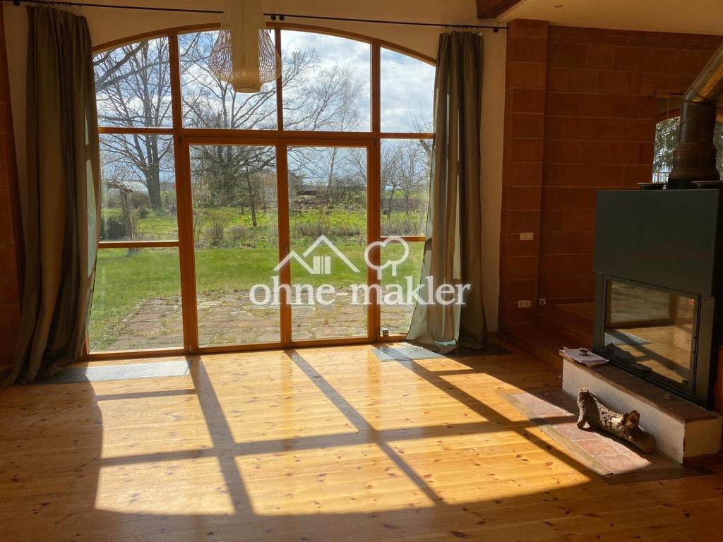 Wohnzi Fenster Scheune