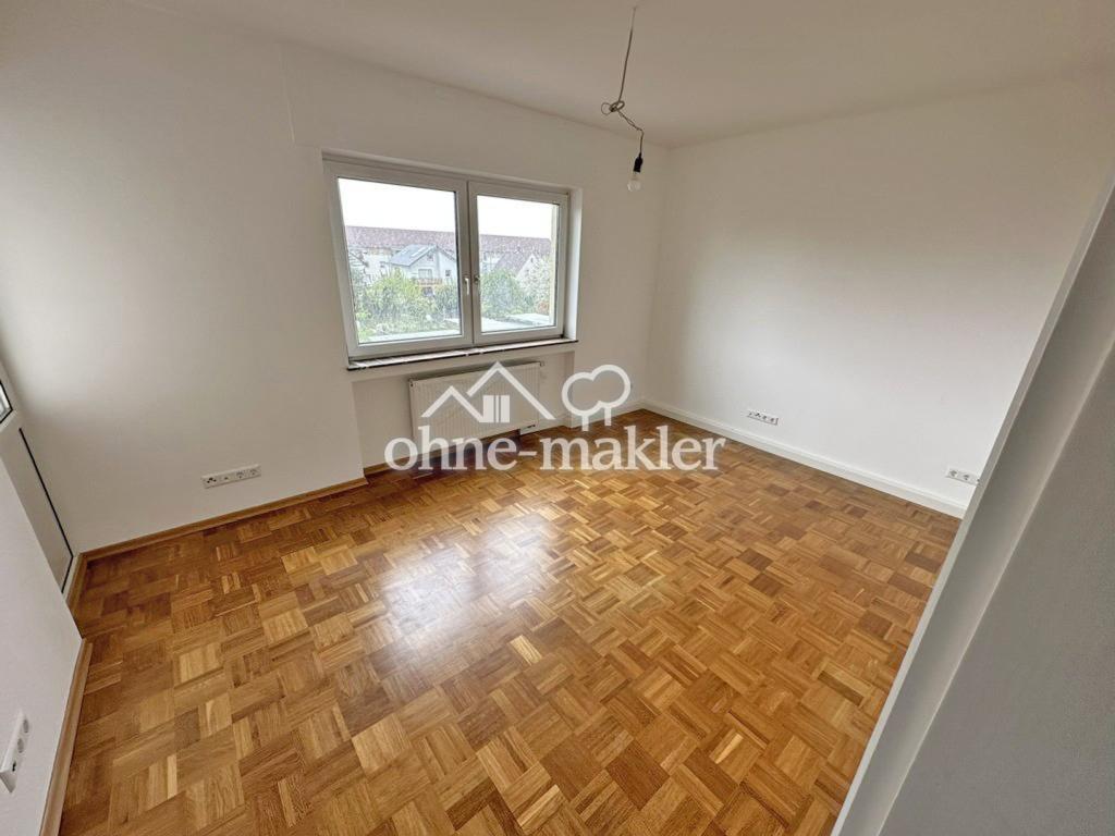 Sanierte 3ZKB * EBK * Tageslichtbad * Balkon * sehr gute Wohnlage * Garage* eigener Garten! - Foto 5