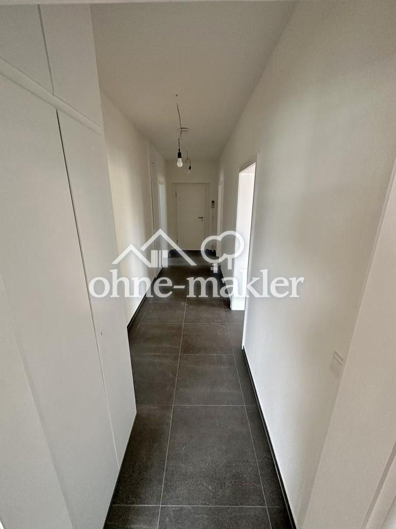 Sanierte 3ZKB * EBK * Tageslichtbad * Balkon * sehr gute Wohnlage * Garage* eigener Garten! - Foto 2