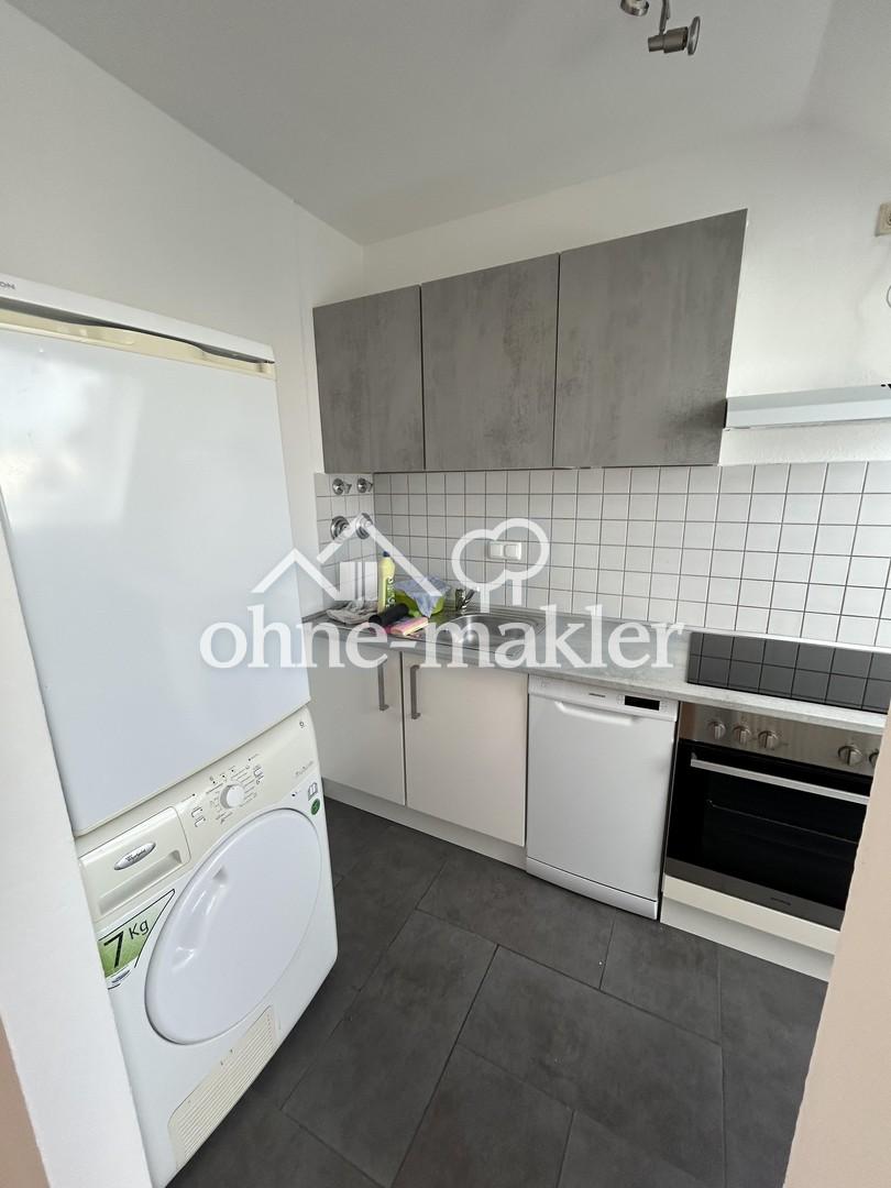 Renovierte 1,5 Zimmer Wohnung mit Balkon zu vermieten - Photo 2