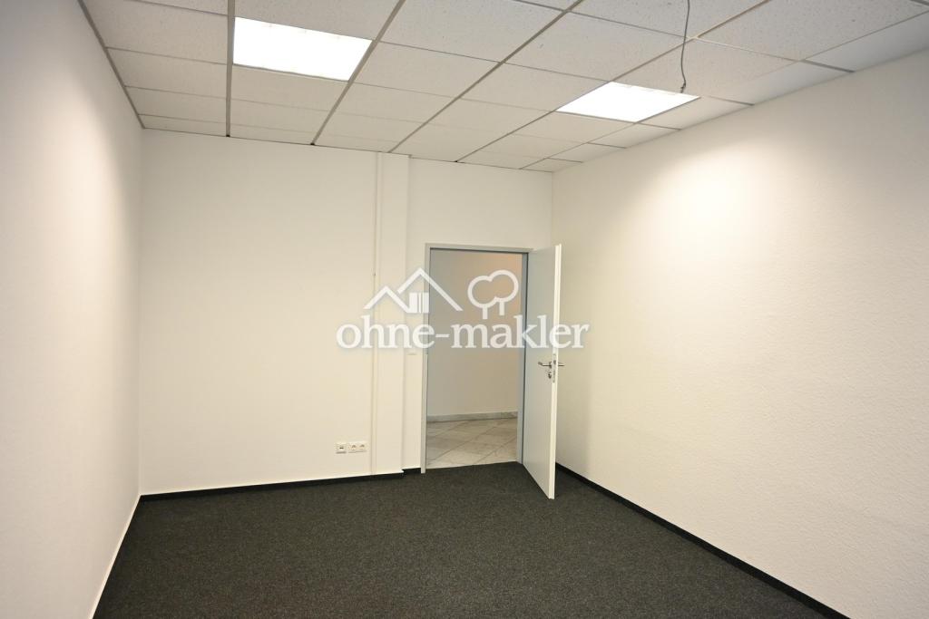 Büro EG