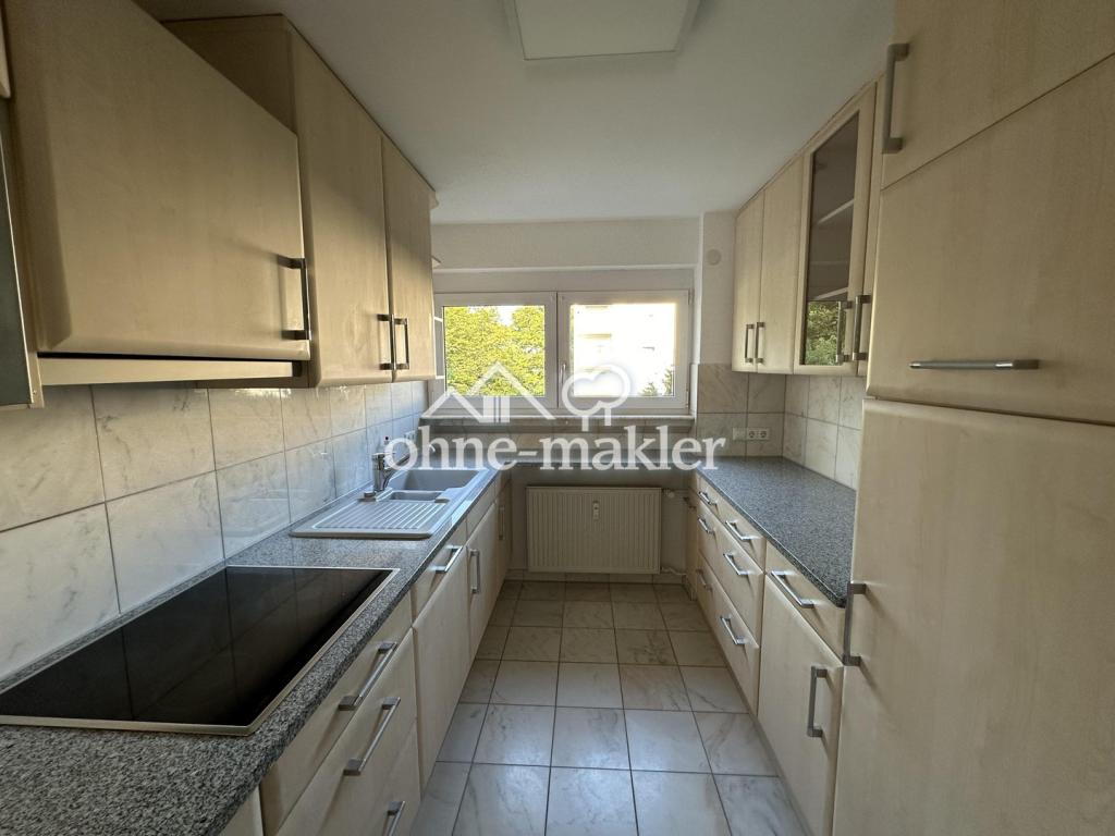 Modernisierte 3-Zimmer-Wohnung mit Einbauküche, Balkon & Blick ins Grüne - Foto 5