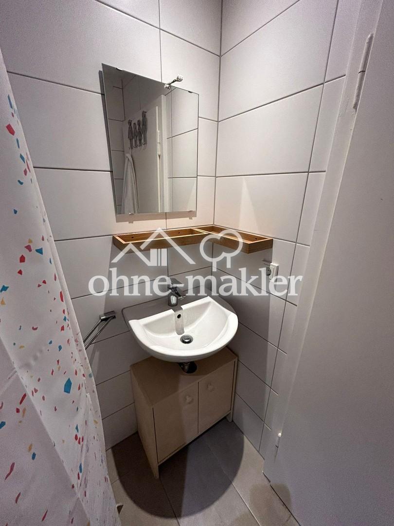 Schöne sanierte 2 Zimmer Kü., Bad, Whg. in Saarbrücken- Nähe Caritas Klinik Burbach/Rastpfuhl - Foto 5